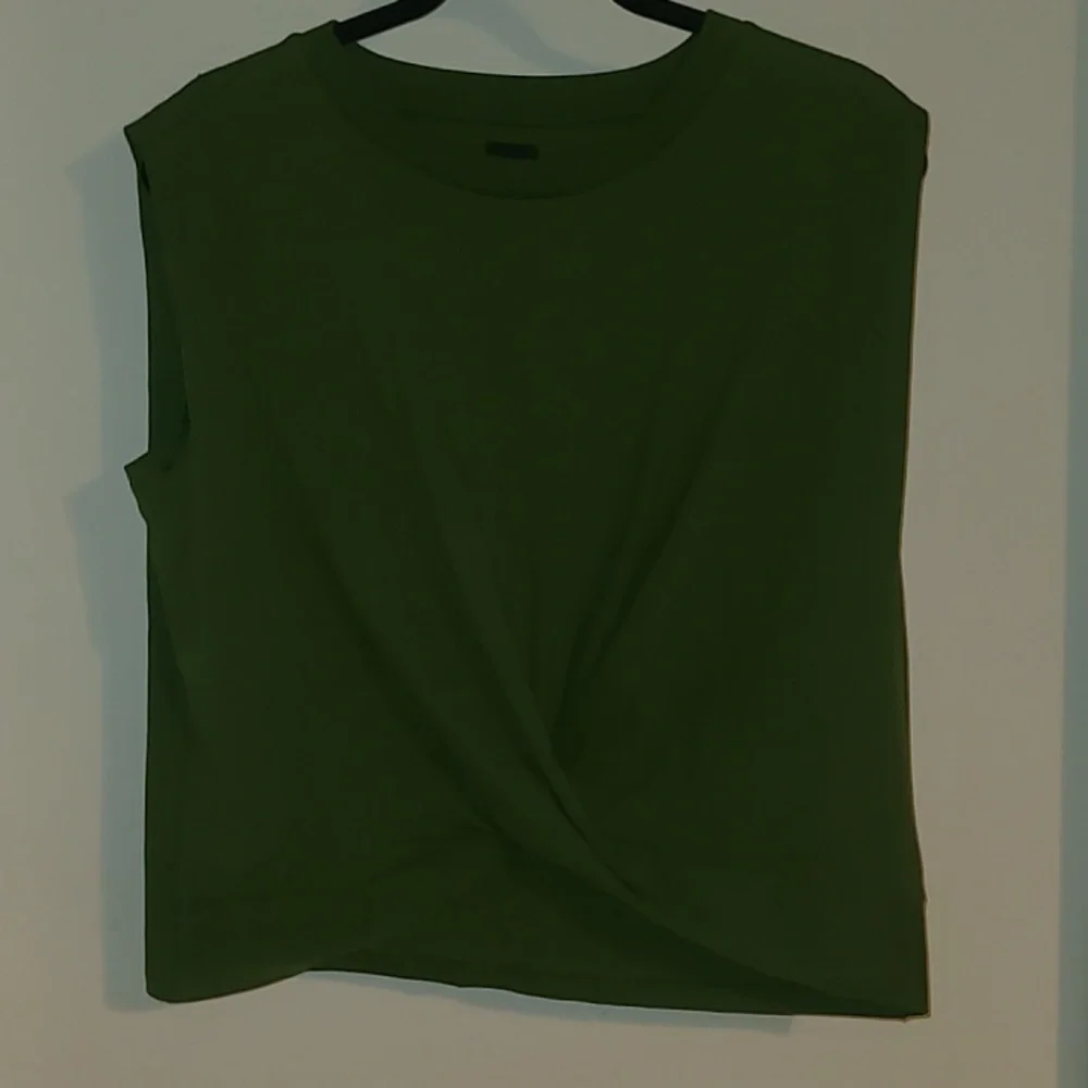 GAP Sleeveless top